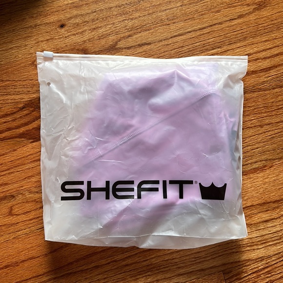 NWT - SHEFIT Running Short Liner - 2LUXE 2XL - Violet Mist - Picture 6 of 6